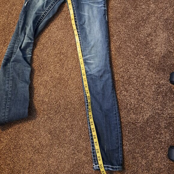 Big Star Jenae Skinny Lowrise Distressed Embroidered Flap Pocket Denim Jeans - Picture 6 of 11